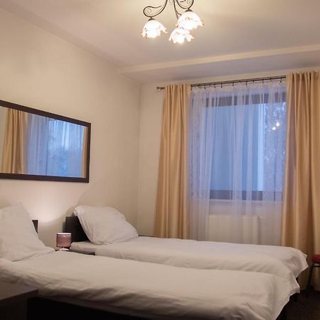 Hotel Hensch วูดช์ ภายนอก รูปภาพ